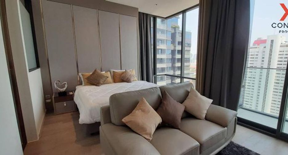Condo en alquiler de 1 habitaciones en Bang Rak, Bangkok