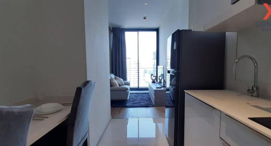 Condo en alquiler de 1 habitaciones en Bang Rak, Bangkok