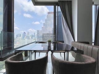 For rent 2 ベッドルーム condo in Bang Rak, Bangkok