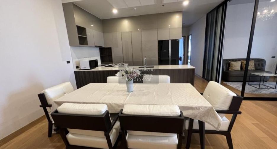 For rent 3 bedrooms condo in Watthana, Bangkok