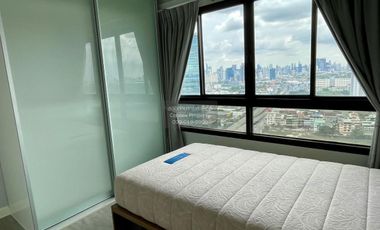 Wohnung zur Miete mit 2 Zimmer in Yan Nawa, Bangkok