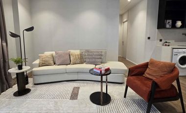 Wohnung zur Miete mit 2 Zimmer in Pathum Wan, Bangkok