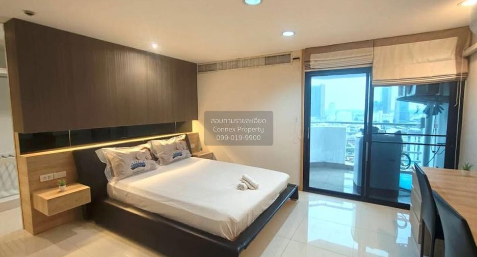 Condo en alquiler de 2 habitaciones en Khlong Toei, Bangkok