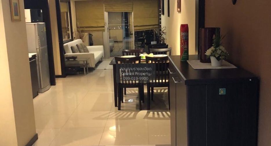Condo en alquiler de 2 habitaciones en Khlong Toei, Bangkok