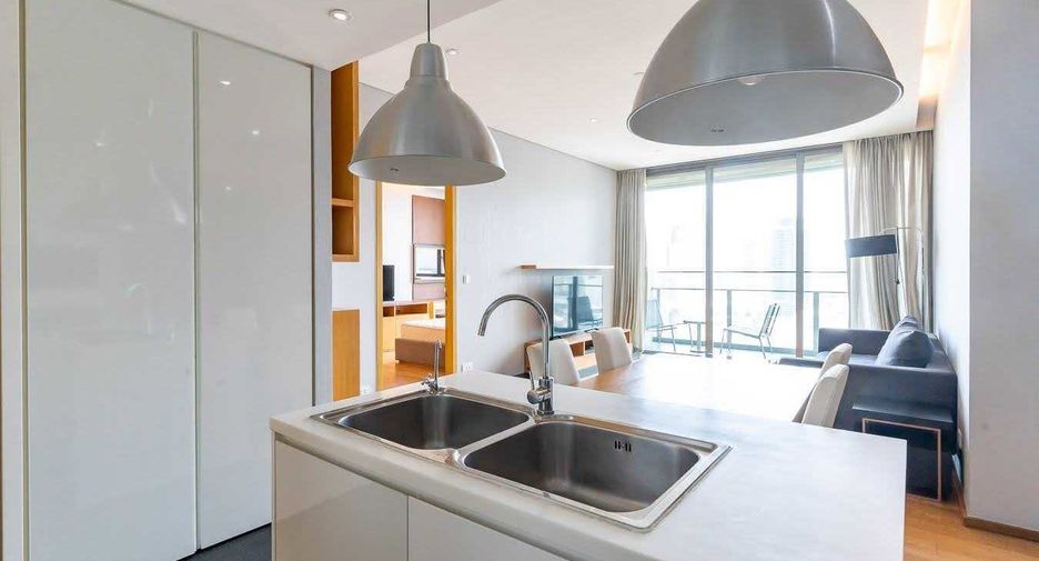 For rent and for sale 2 bedrooms condo in Khlong Toei, Bangkok