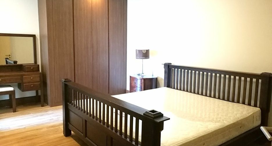 À louer 2 chambres condo à Khlong Toei, Bangkok