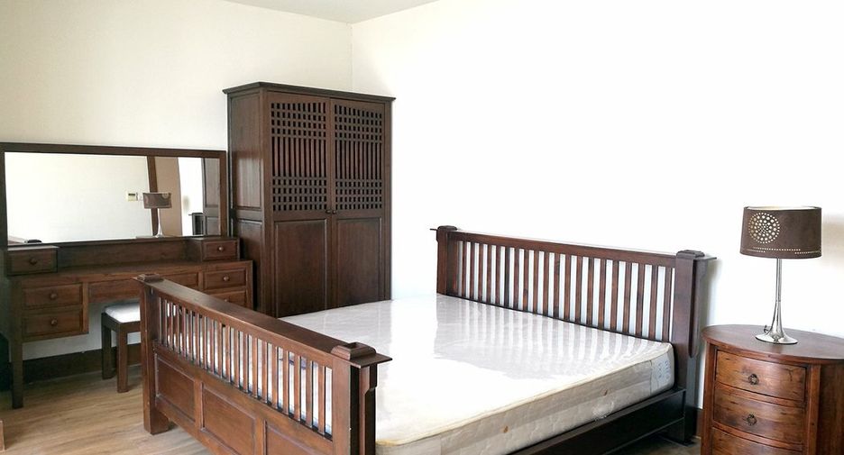 À louer 2 chambres condo à Khlong Toei, Bangkok