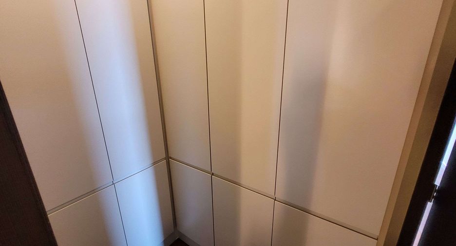 ให้เช่า 2 ห้องนอน คอนโด ใน วัฒนา, กรุงเทพฯ