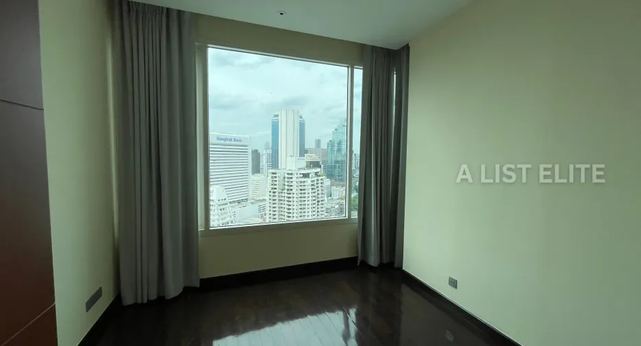 Condo en venta de 3 habitaciones en Sathon, Bangkok