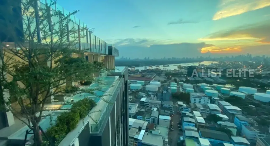 À vendre 1 chambre condo à Khlong Toei, Bangkok