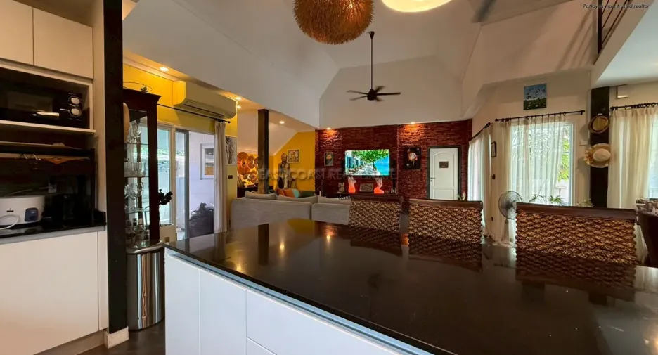 Casa en venta de 3 habitaciones en Jomtien, Pattaya