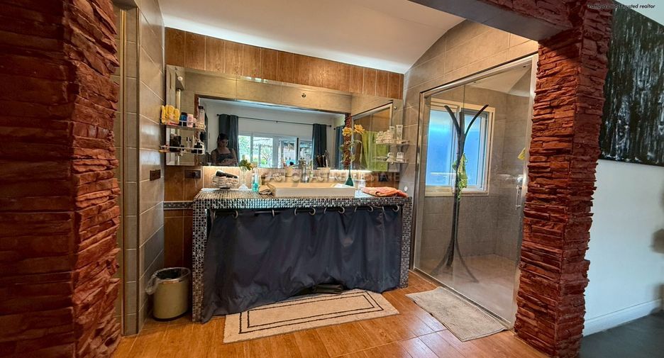 For sale 3 bedrooms house in Jomtien, Pattaya