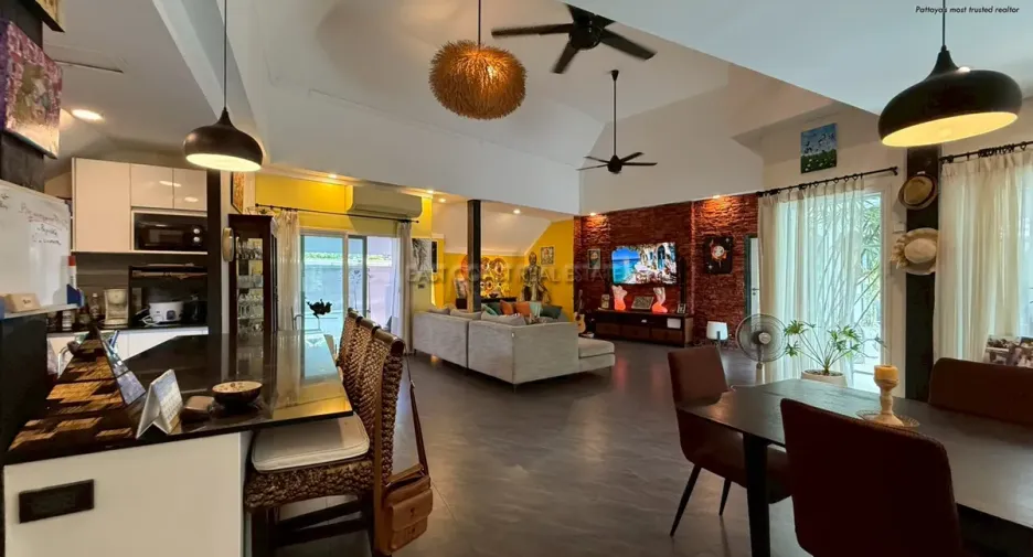Casa en venta de 3 habitaciones en Jomtien, Pattaya