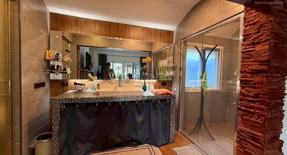 For sale 3 bedrooms house in Jomtien, Pattaya