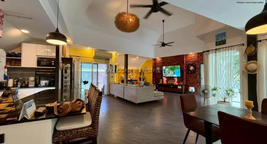 Casa en venta de 3 habitaciones en Jomtien, Pattaya