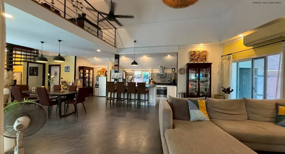 Casa en venta de 3 habitaciones en Jomtien, Pattaya