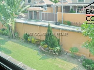 Casa en alquiler de 4 habitaciones en Bang Lamung, Chonburi
