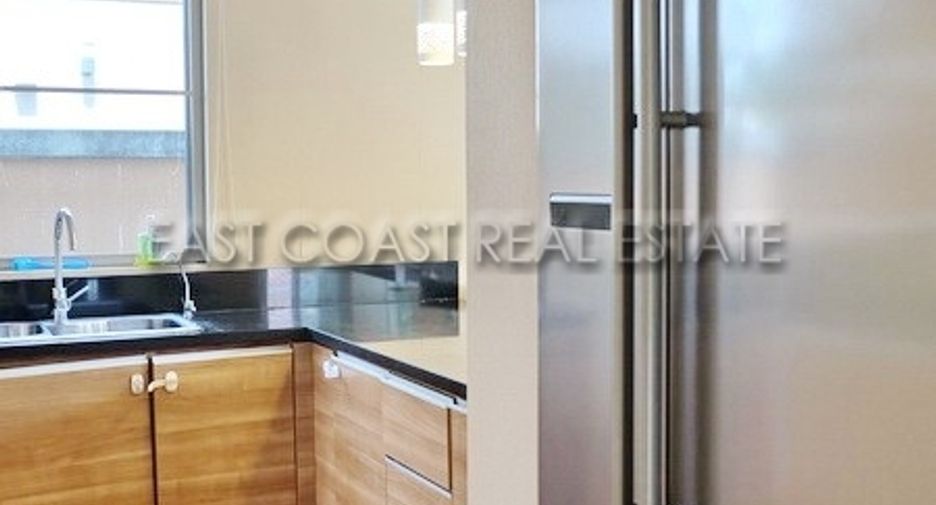 Casa en alquiler de 4 habitaciones en East Pattaya, Pattaya