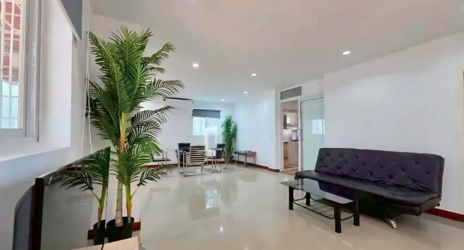 出租 4 卧室 独立屋 在 Bang Lamung, Chon Buri