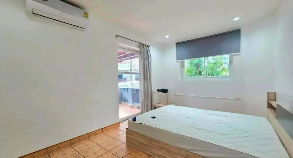 出租 4 卧室 独立屋 在 Bang Lamung, Chon Buri
