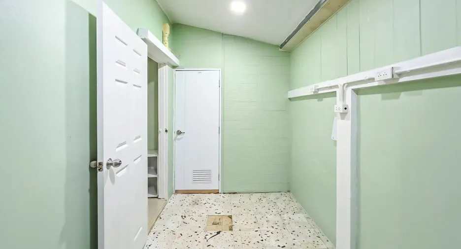 Продажа 2 спальни дом в Тхаланг, Пхукет