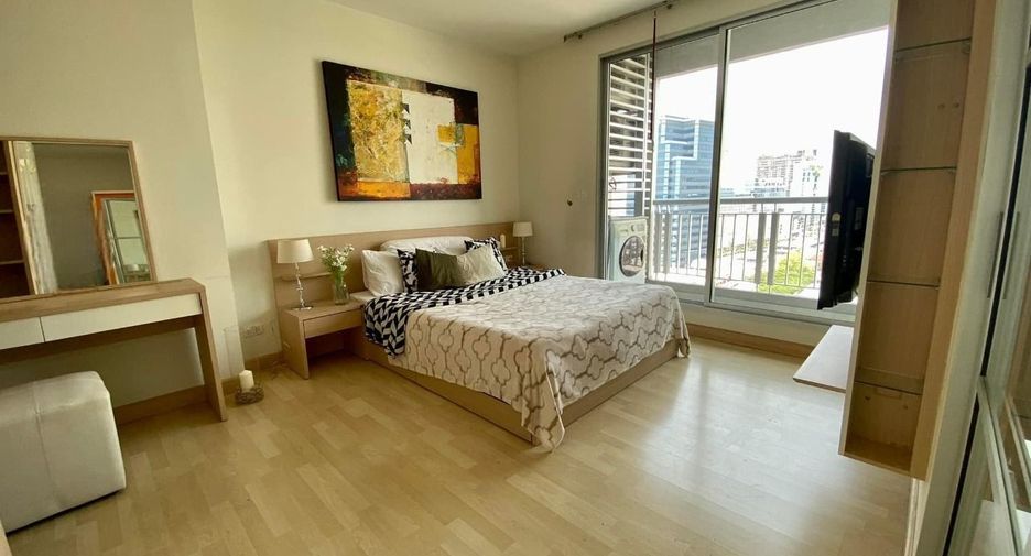 For rent 1 bed condo in Huai Khwang, Bangkok