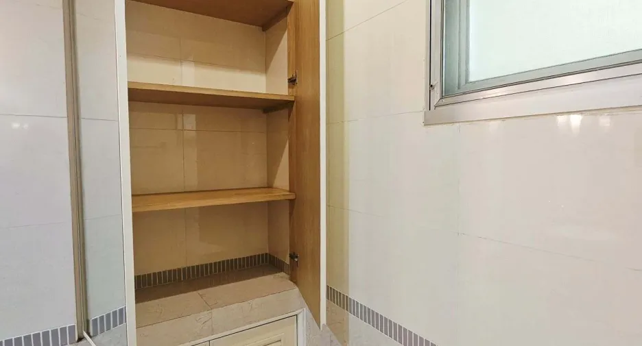 For sale 2 bedrooms condo in Ratchathewi, Bangkok