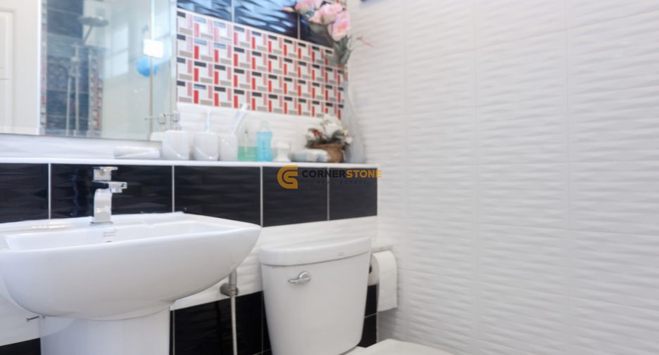 For sale 3 ベッドルーム house in Huay Yai, Pattaya