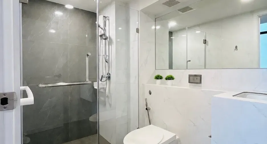 Wohnung zum Kauf und zur Miete mit 2 Zimmer in Mueang Nonthaburi, Nonthaburi