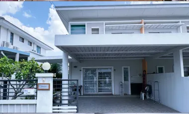 For rent 3 bedrooms villa in East Pattaya, Pattaya