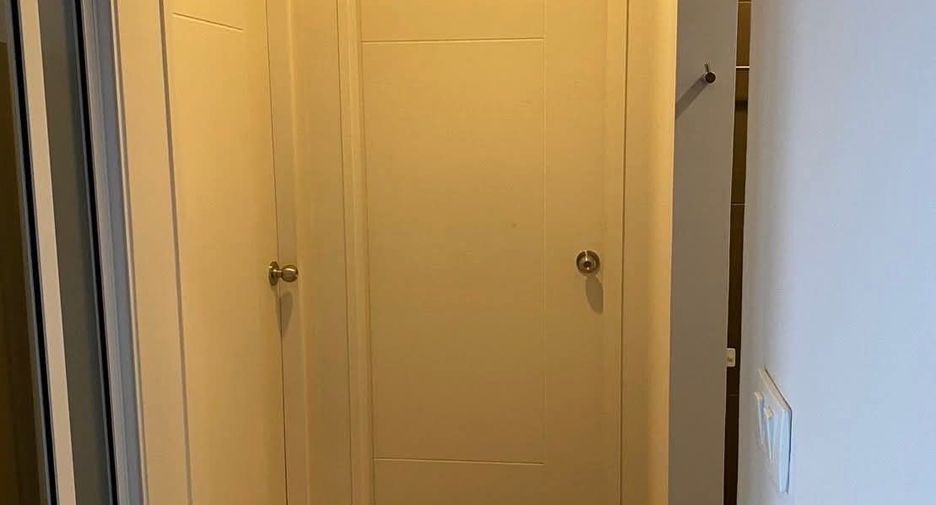 Condo en alquiler de 1 habitaciones en Huai Khwang, Bangkok