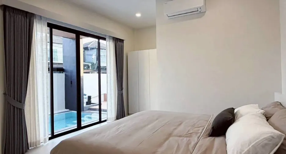 For sale 3 bedrooms house in Mueang Phuket, Phuket