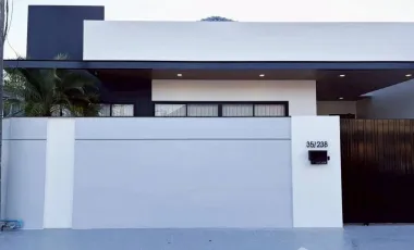 For sale 3 bedrooms house in Mueang Phuket, Phuket
