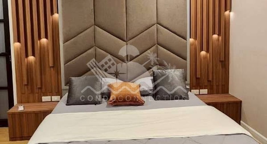 For sale そして for rent 5 ベッドルーム house in Bang Lamung, Chonburi