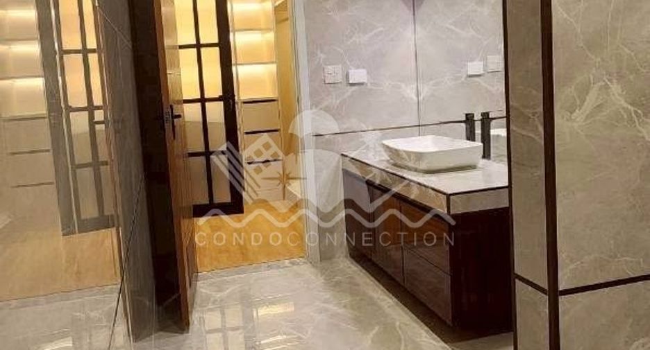 For sale そして for rent 5 ベッドルーム house in Bang Lamung, Chonburi
