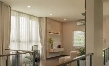 Haus zur Miete mit 4 Zimmer in Bang Phli, Samut Prakan