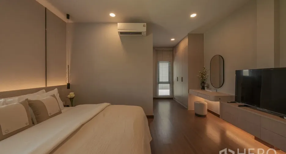 Haus zur Miete mit 4 Zimmer in Bang Phli, Samut Prakan