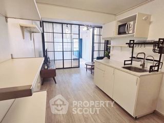 For sale 1 bed condo in Pathum Wan, Bangkok