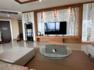 出租 4 卧室 公寓 在 Bang Kho Laem, 曼谷