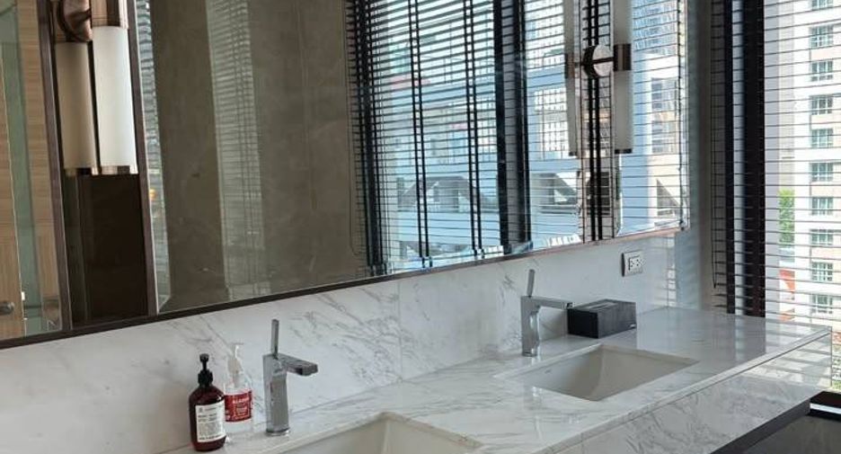 Wohnung zur Miete und zum Kauf mit 2 Zimmer in Pathum Wan, Bangkok