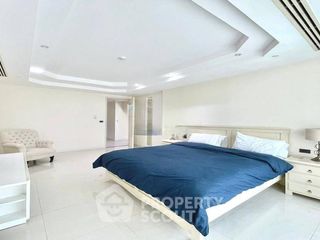 Condo en venta de 4 habitaciones en Khlong Toei, Bangkok