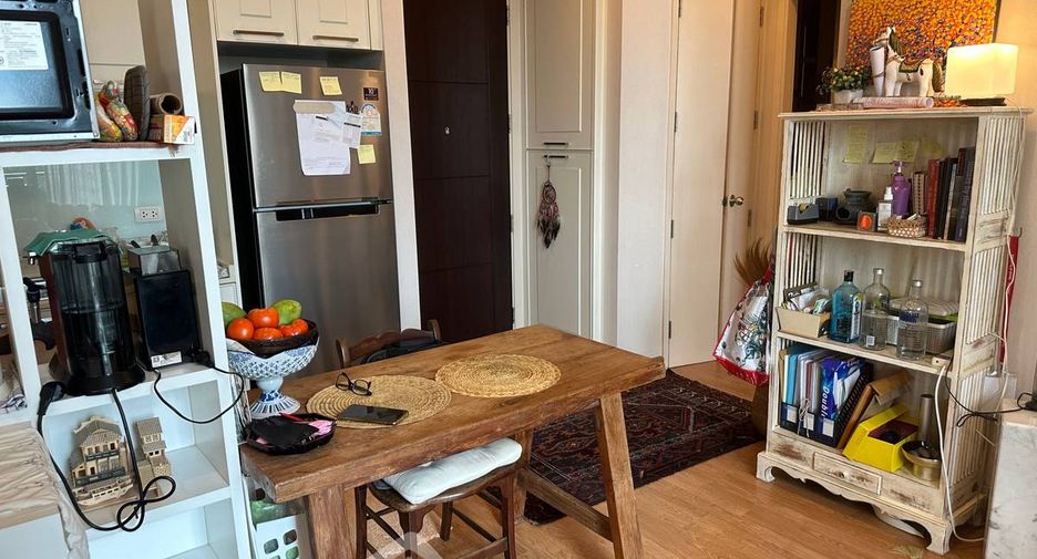 For rent and for sale 2 bedrooms condo in Phra Khanong, Bangkok