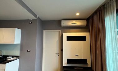 For sale 1 bed condo in Huai Khwang, Bangkok