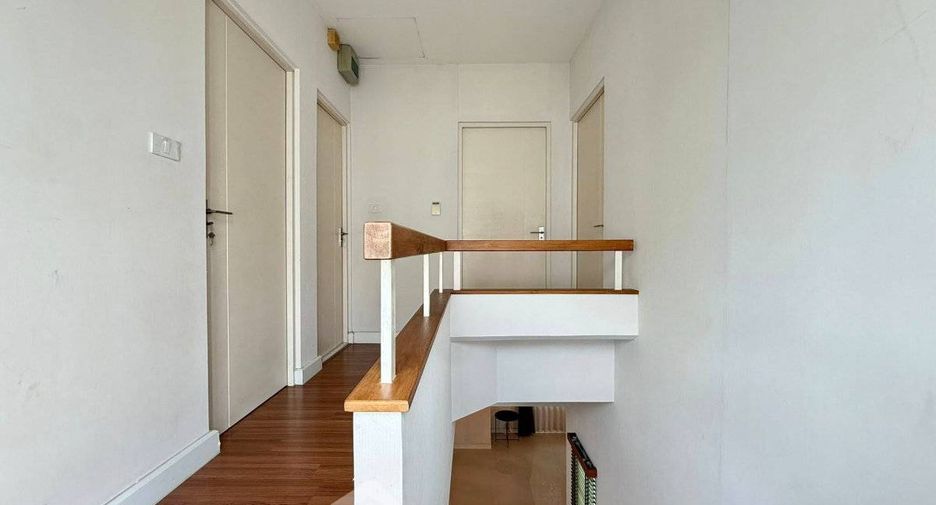 For sale 3 ベッドルーム house in Sai Mai, Bangkok