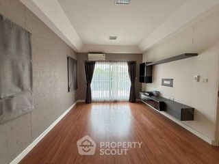 For sale 3 bedrooms house in Sai Mai, Bangkok