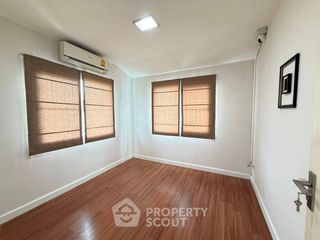 For sale 3 bedrooms house in Sai Mai, Bangkok