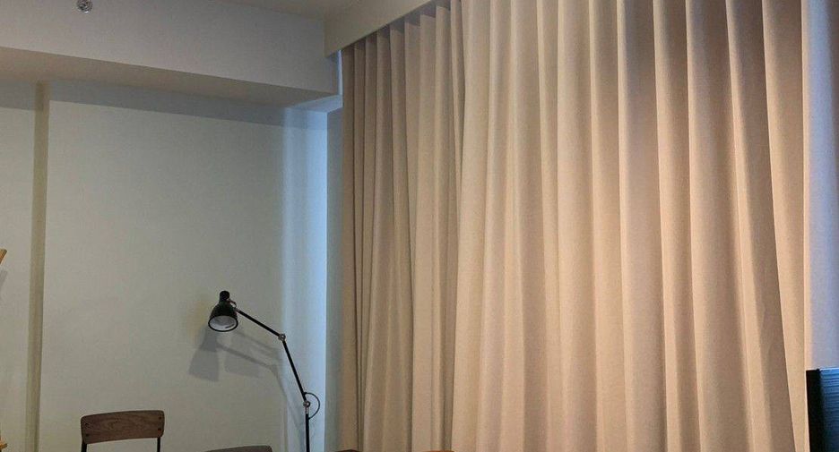 For sale 1 bed condo in Khlong Toei, Bangkok