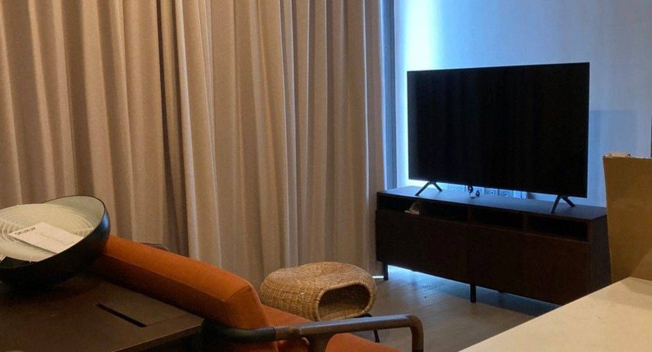 For sale 1 bed condo in Khlong Toei, Bangkok