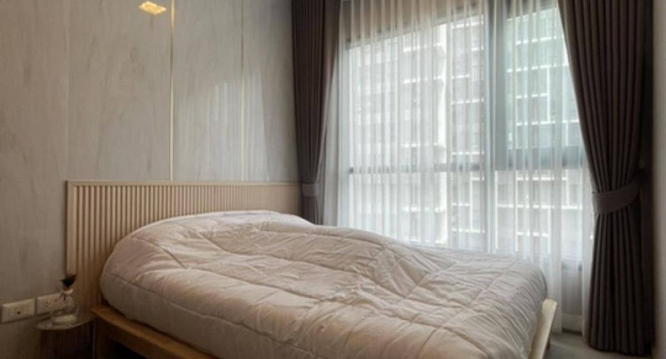 Продажа 1 кровать кондо в Хуаи Кхщанг, Бангкок