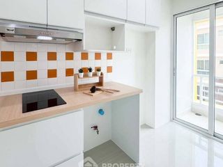 Продажа 2 спальни кондо в Чатучак, Бангкок